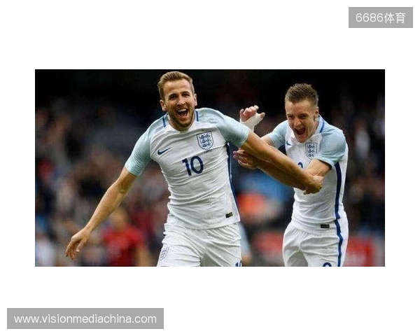 TA：英格兰显著依赖于其中轴线，他们是球队前景所系的存在