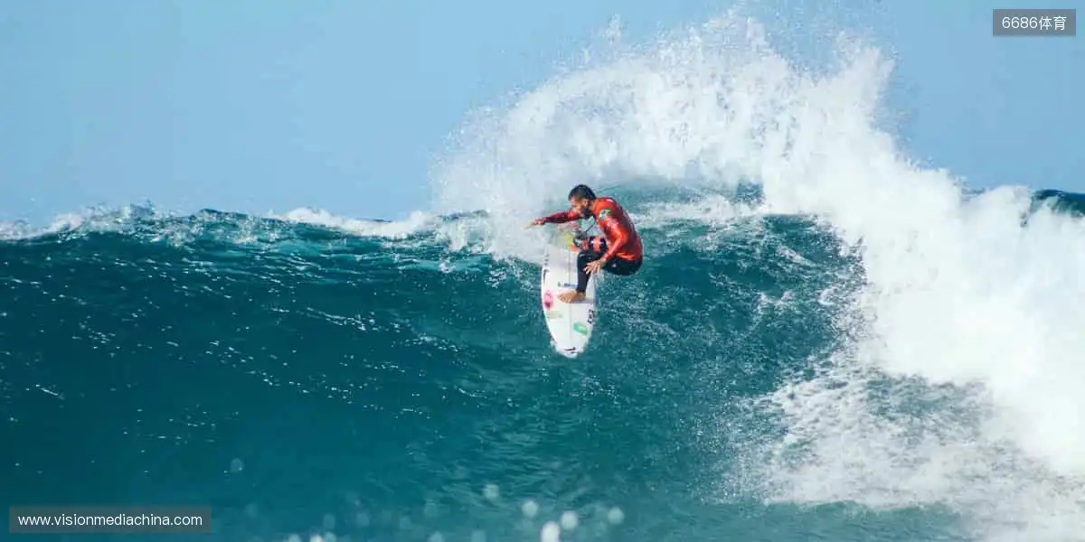 🏀 实时直播，高清畅享！一键直击赛场，热血永不离线！